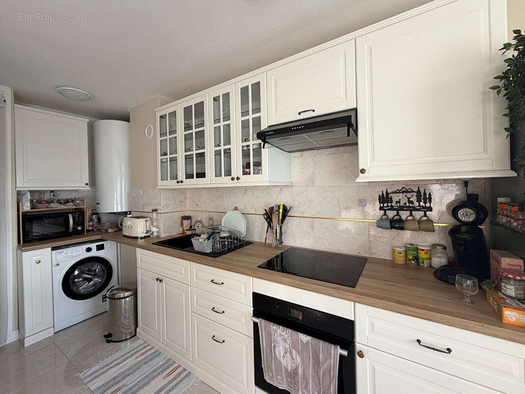 Appartement à FONTAINES-SUR-SAONE