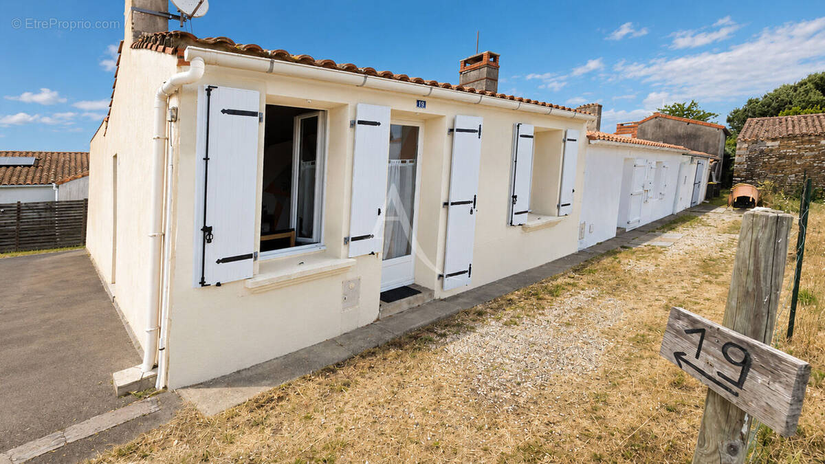 Maison à L'AIGUILLON-SUR-VIE