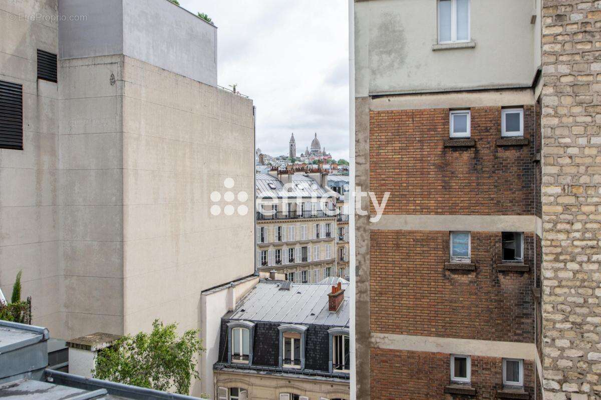 Appartement à PARIS-9E