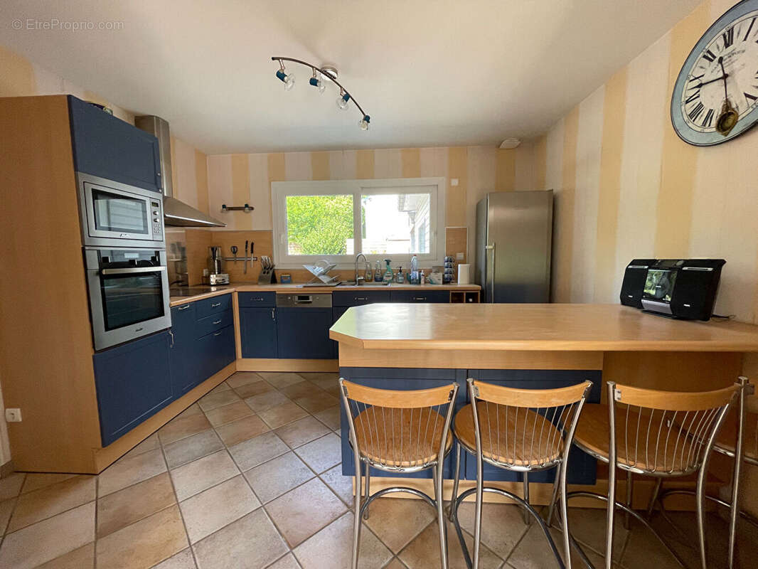 A VENDRE Fouesnant - Aucun vis-à-vis - Grand terrain de 1 600 m²  - 5 chambres - photo 6