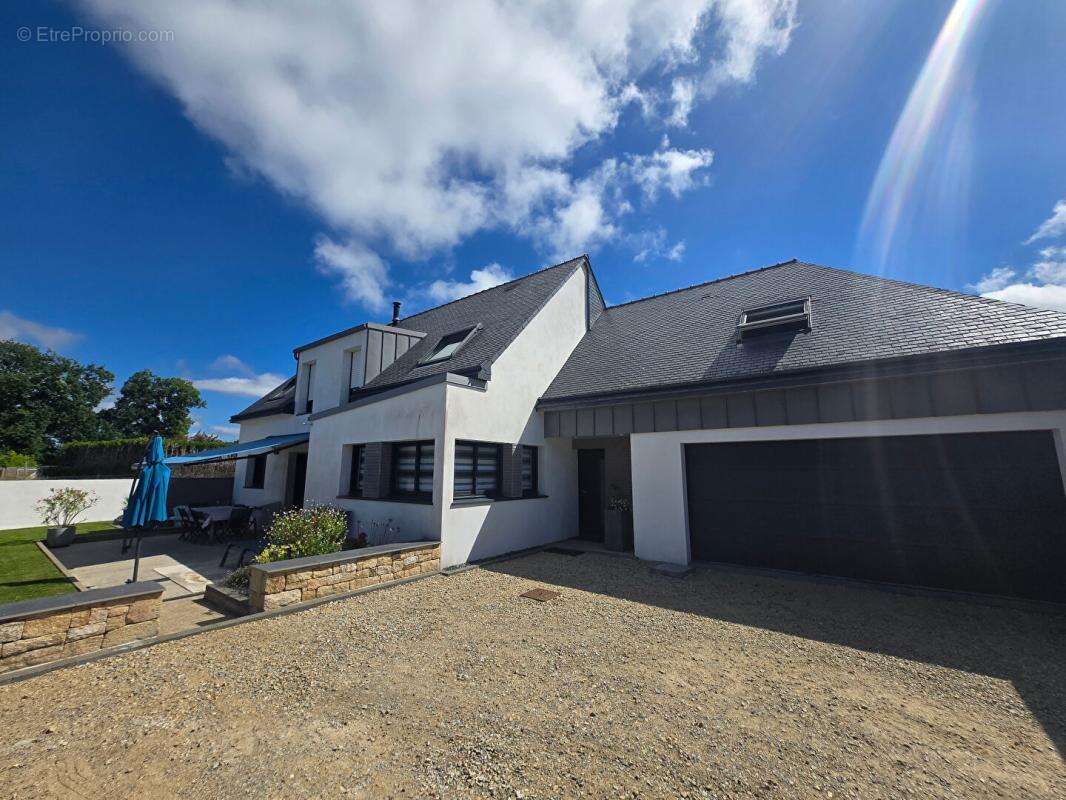 Maison Locoal Mendon 8 pièce(s) 144 m2 - photo 5