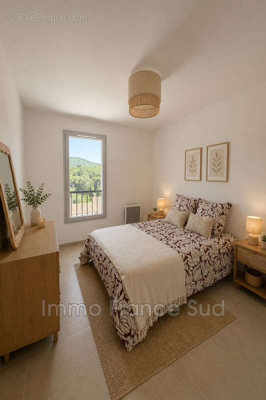 Appartement à LA GARDE-FREINET
