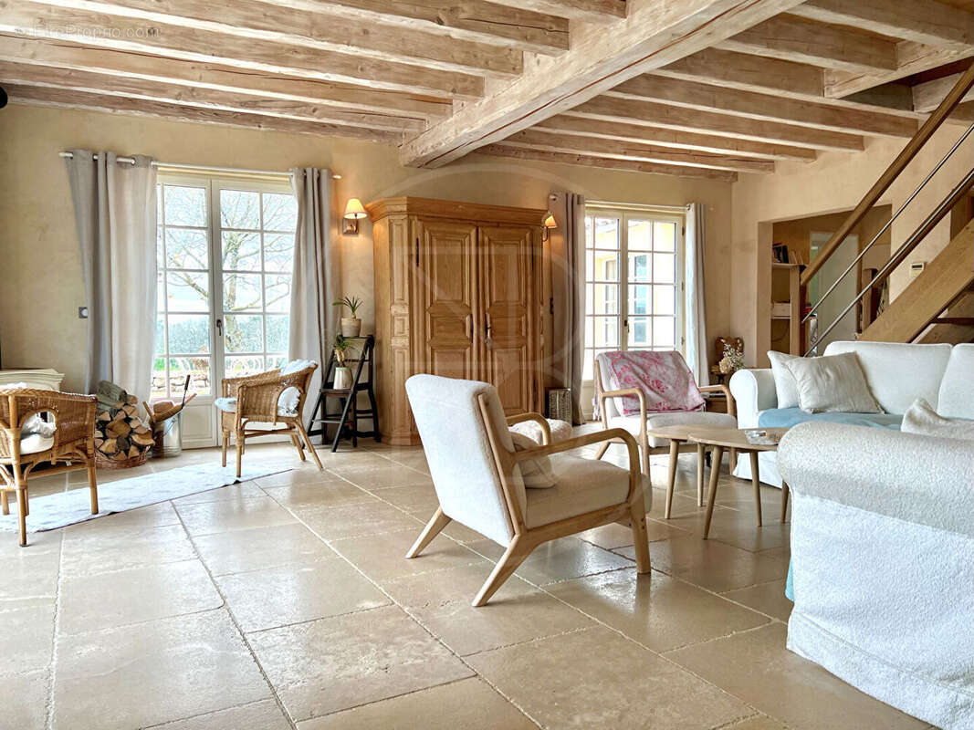 Maison à SAINT-MARTIN-DE-GURSON