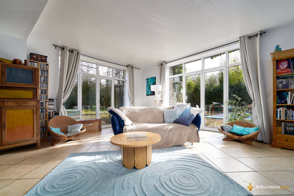 Maison à VILLERS-COTTERETS