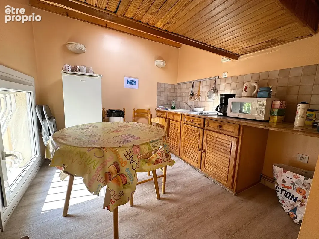 Immeuble de 9 bureaux, potentiel 4500 € par mois, situé idéalement face à la Mairie d'Aulnay-sous-Bois et proc - photo 17