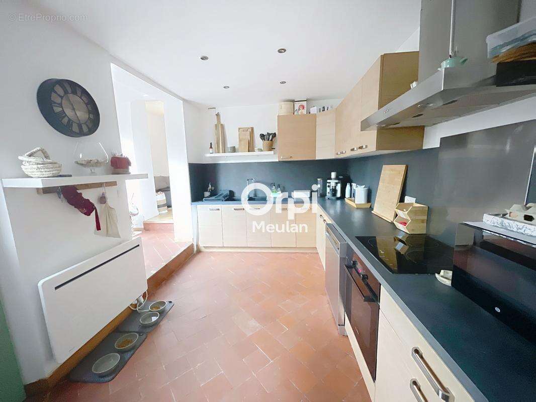 Maison à HARDRICOURT