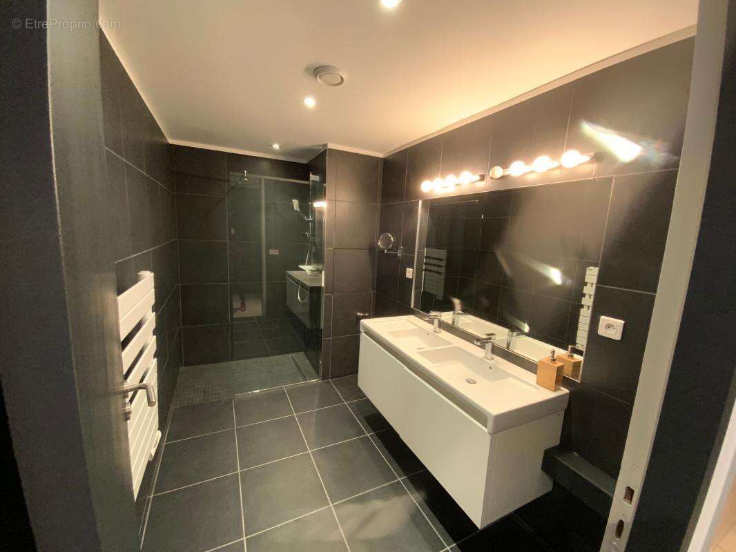 Appartement à LYON-4E