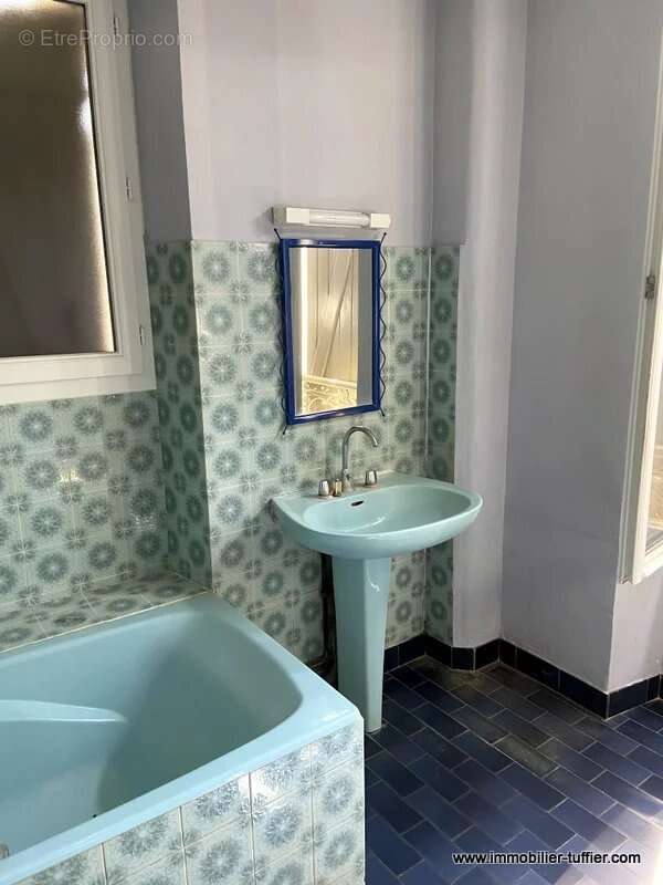 Maison de bourg 5 chambres - photo 11