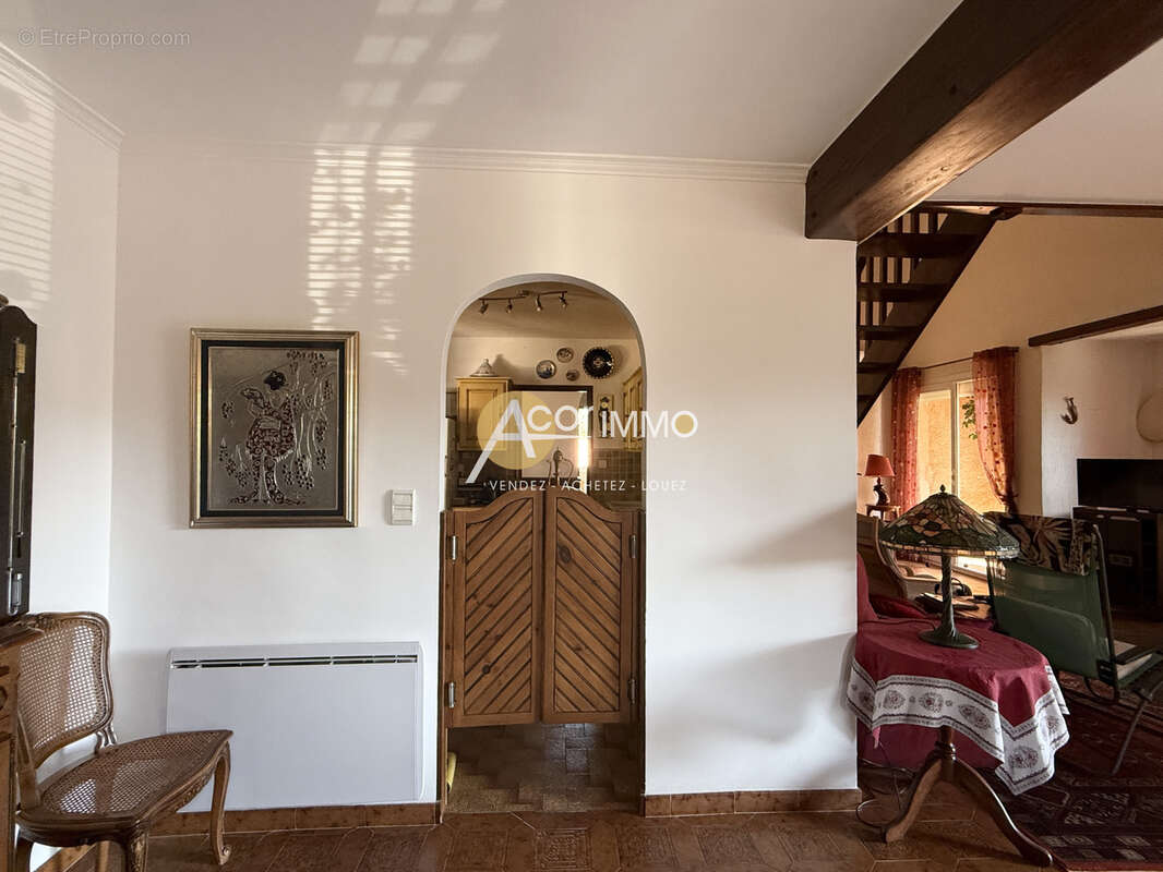Maison à SIX-FOURS-LES-PLAGES