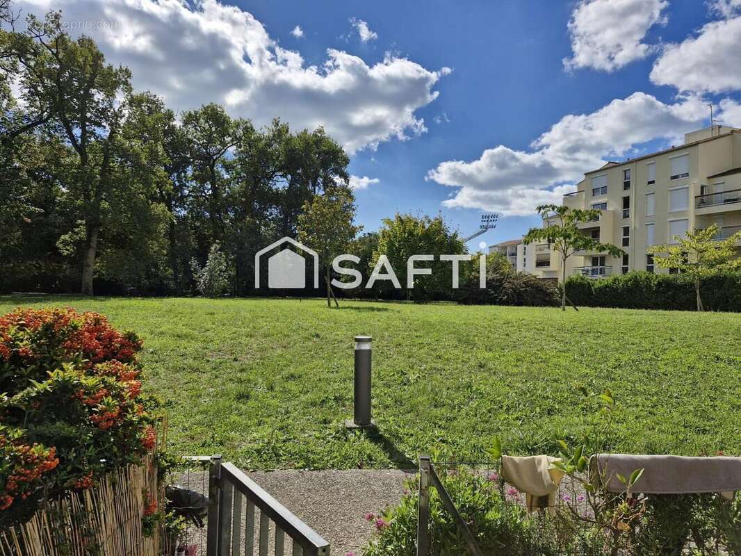 Photo 8 - Appartement à LA ROCHELLE