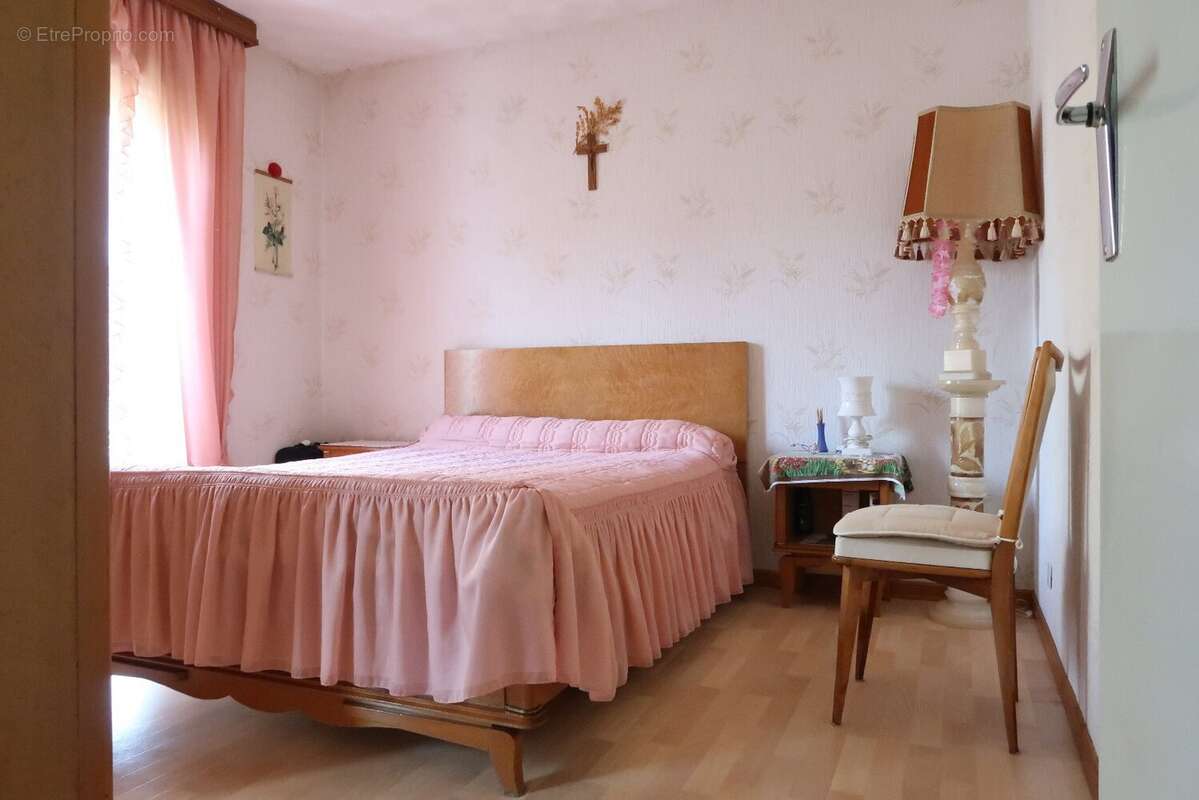 Maison à SAINT-GALMIER