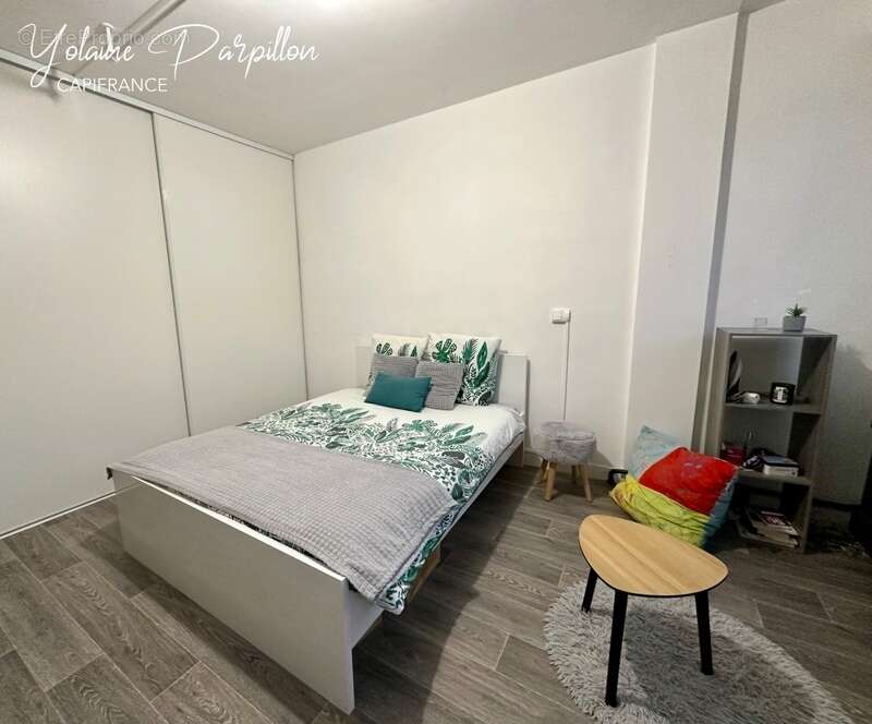 Appartement à vendre 4 pièces LA ROCHE SUR YON (85) - photo 5