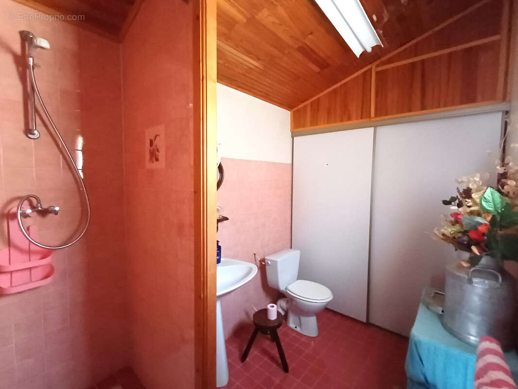 Maison à CRAPONNE-SUR-ARZON