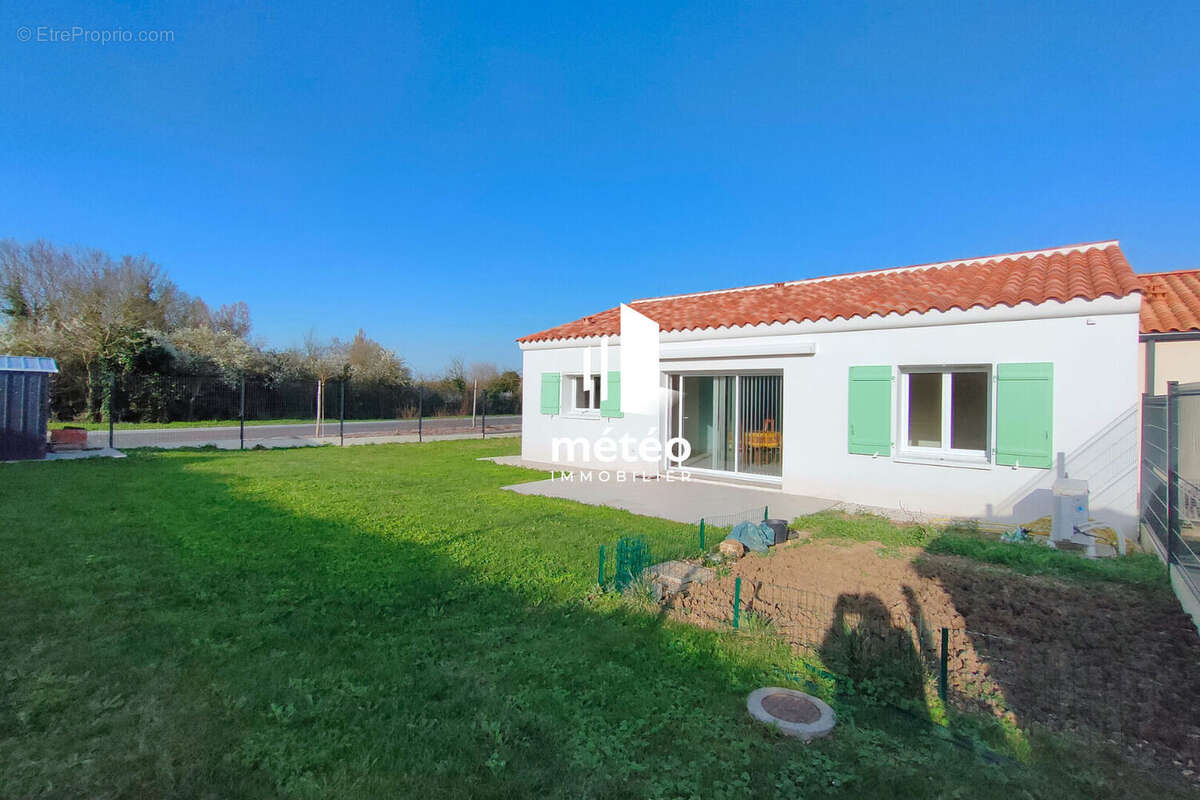 Maison à SAINT-MICHEL-EN-L'HERM