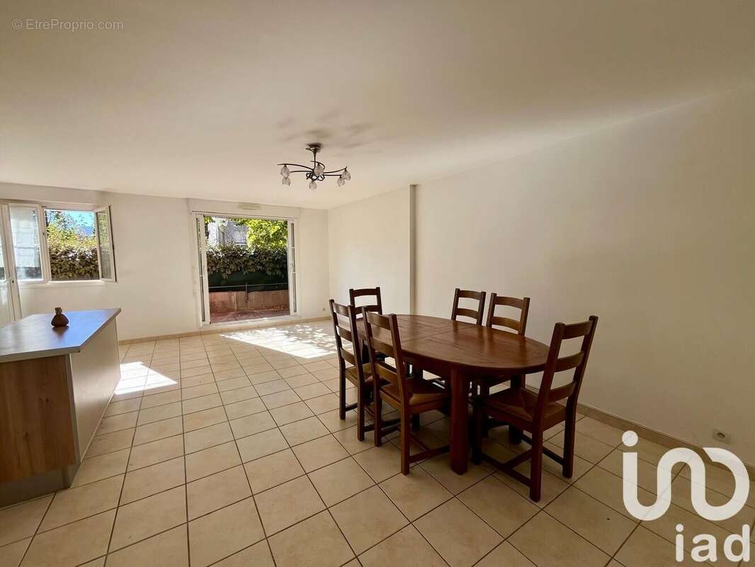 Photo 3 - Appartement à AUBAGNE