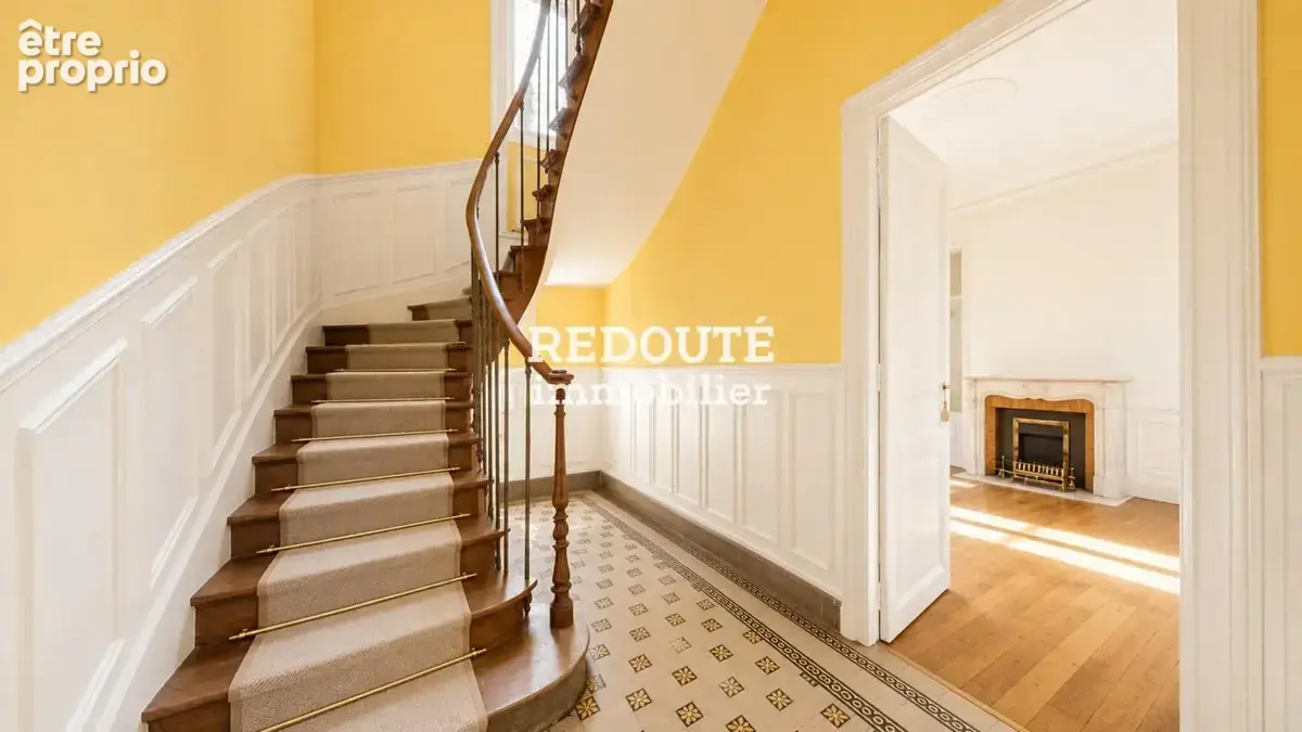À VENDRE : Maison de caractère – Hyper centre de Reims - photo 6