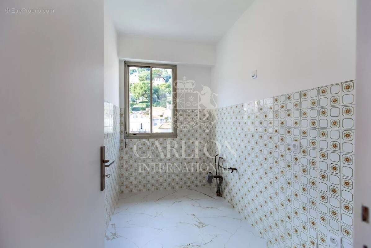 Appartement à BEAULIEU-SUR-MER