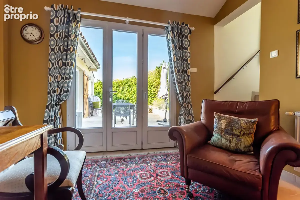 Maison de village avec jardin, piscine et parking - photo 13
