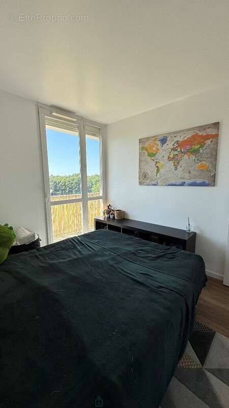 COUP DE CUR  Appartement 4 pièces entièrement rénové, lumineux, avec balcon et parking - photo 13