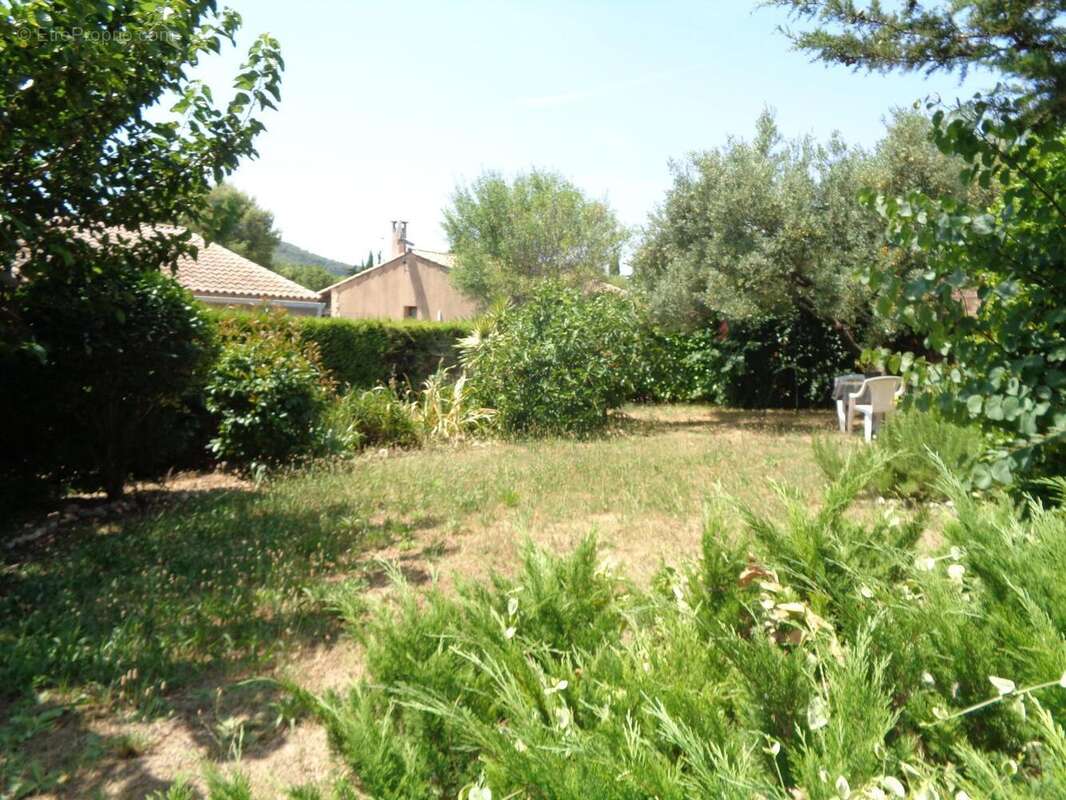   - Maison à DRAGUIGNAN