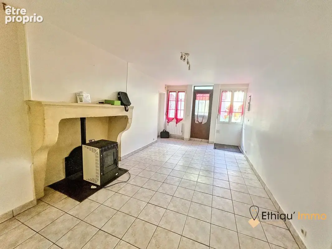 Maison 5 pièces 95 m² à vendre à Bar-Sur-Aube (10200) - photo 2
