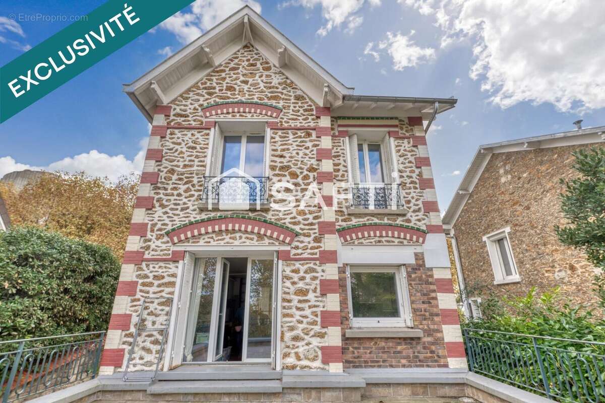 Photo 2 - Maison à SAINT-MAUR-DES-FOSSES