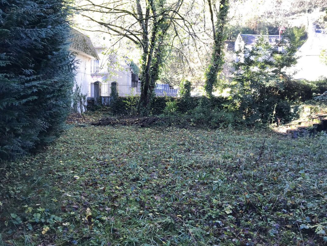 Maison à SARRANCOLIN