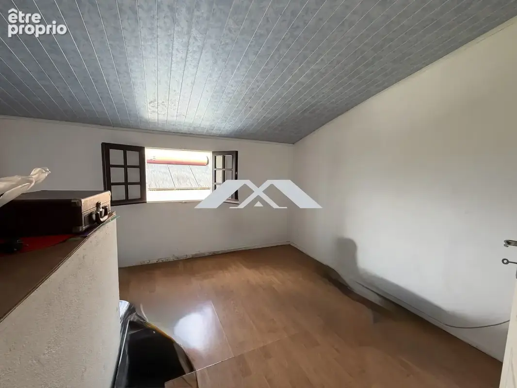 Maison 7 pièces 174 m² à vendre à Le Tampon (97430) - photo 3