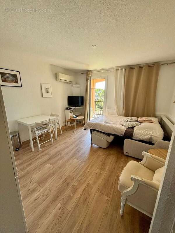 Appartement à SAINT-RAPHAEL