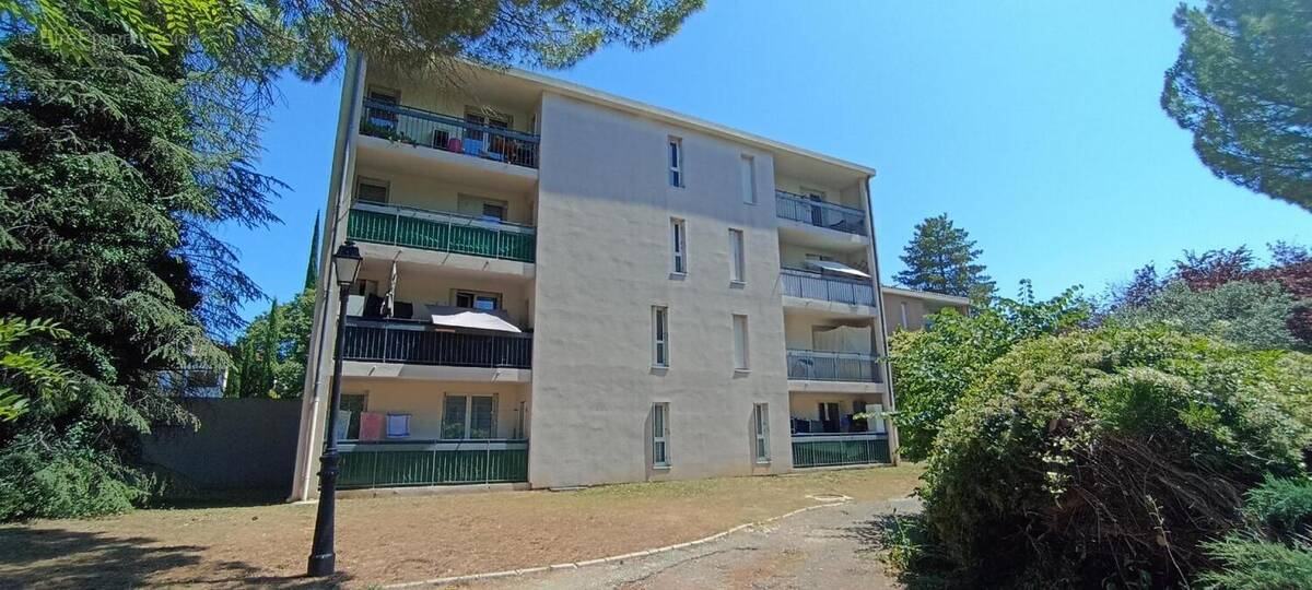 Appartement à VAISON-LA-ROMAINE