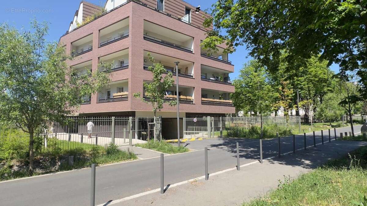 Appartement à NEUILLY-SUR-MARNE