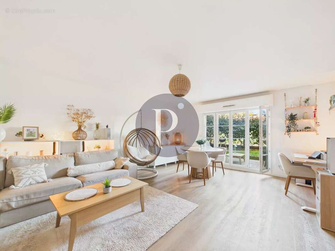Appartement à LE PLESSIS-ROBINSON