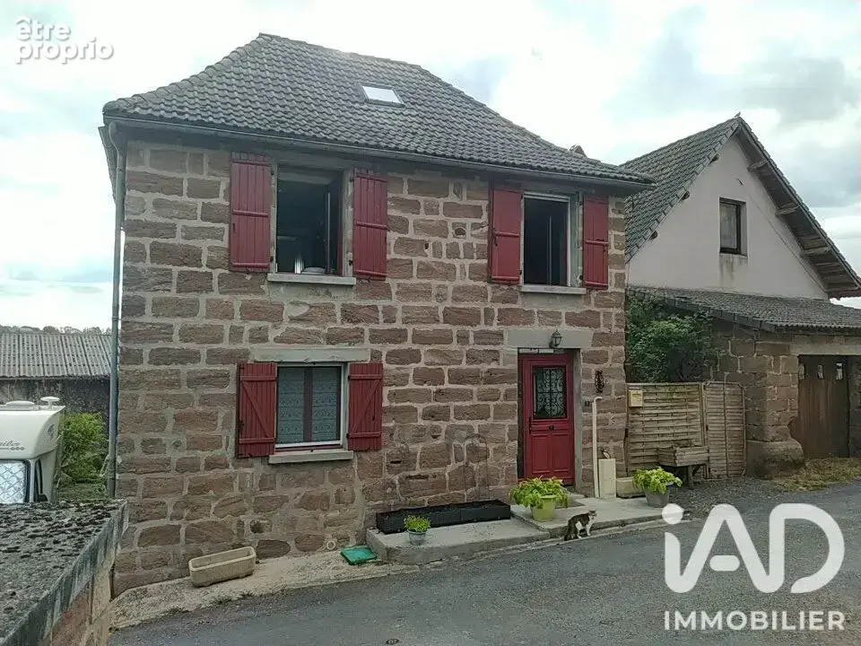 Photo 1 - Maison à SAINT-AULAIRE