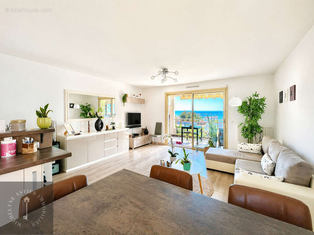 Appartement à CAGNES-SUR-MER