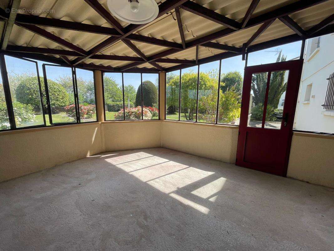 Maison À Vendre - Echillais / 115 m2 - photo 2