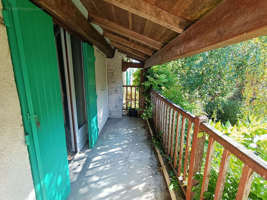 Maison à SAINT-HIPPOLYTE