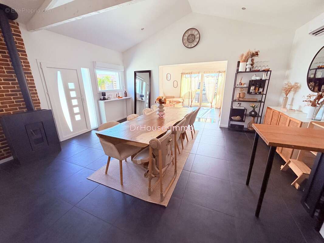 Maison 100 m² à Listrac-Medoc  - photo 2