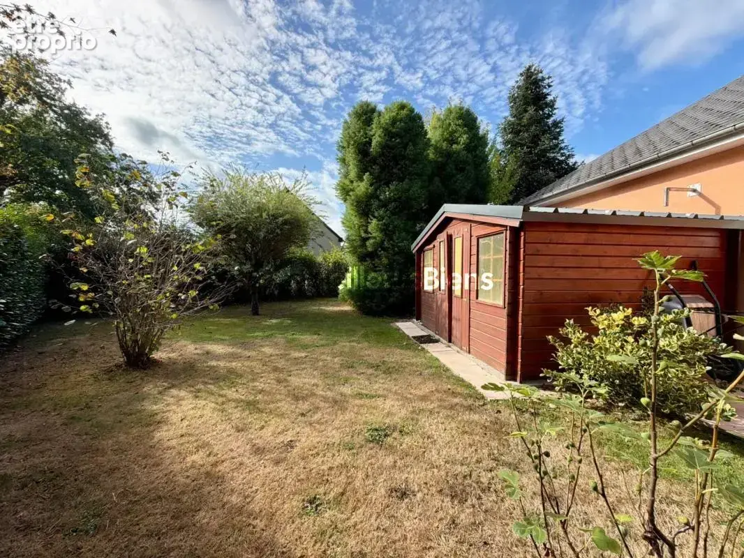Maison de plain-pied 134 m² – 3/4 chambres – Piscine chauffée – Terrain 1 352 m² – La Bazouge-des-Alleux - photo 19