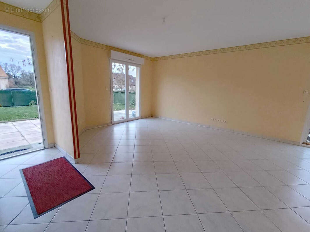 Maison à SAINT-GERMAIN-DU-CORBEIS