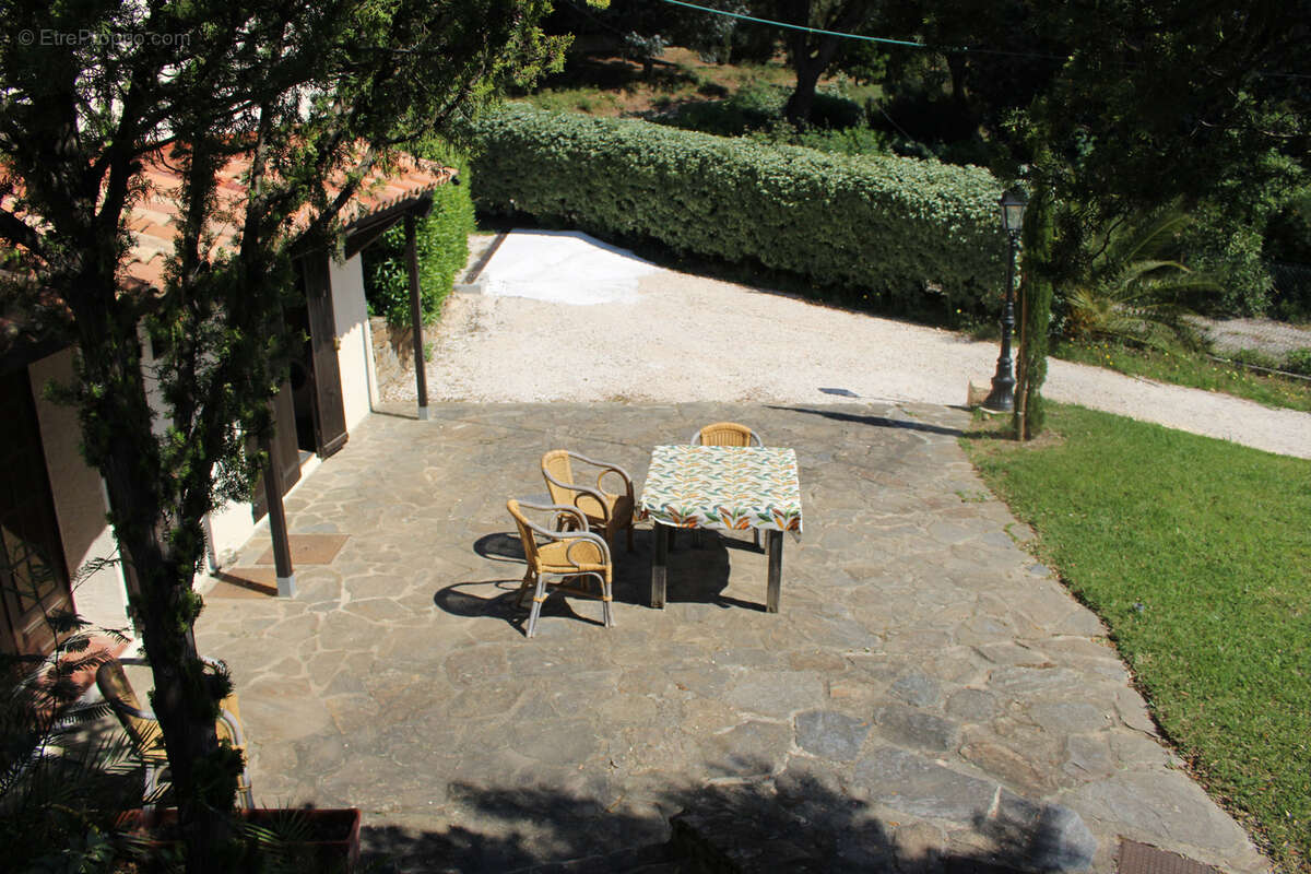 Maison à BORMES-LES-MIMOSAS