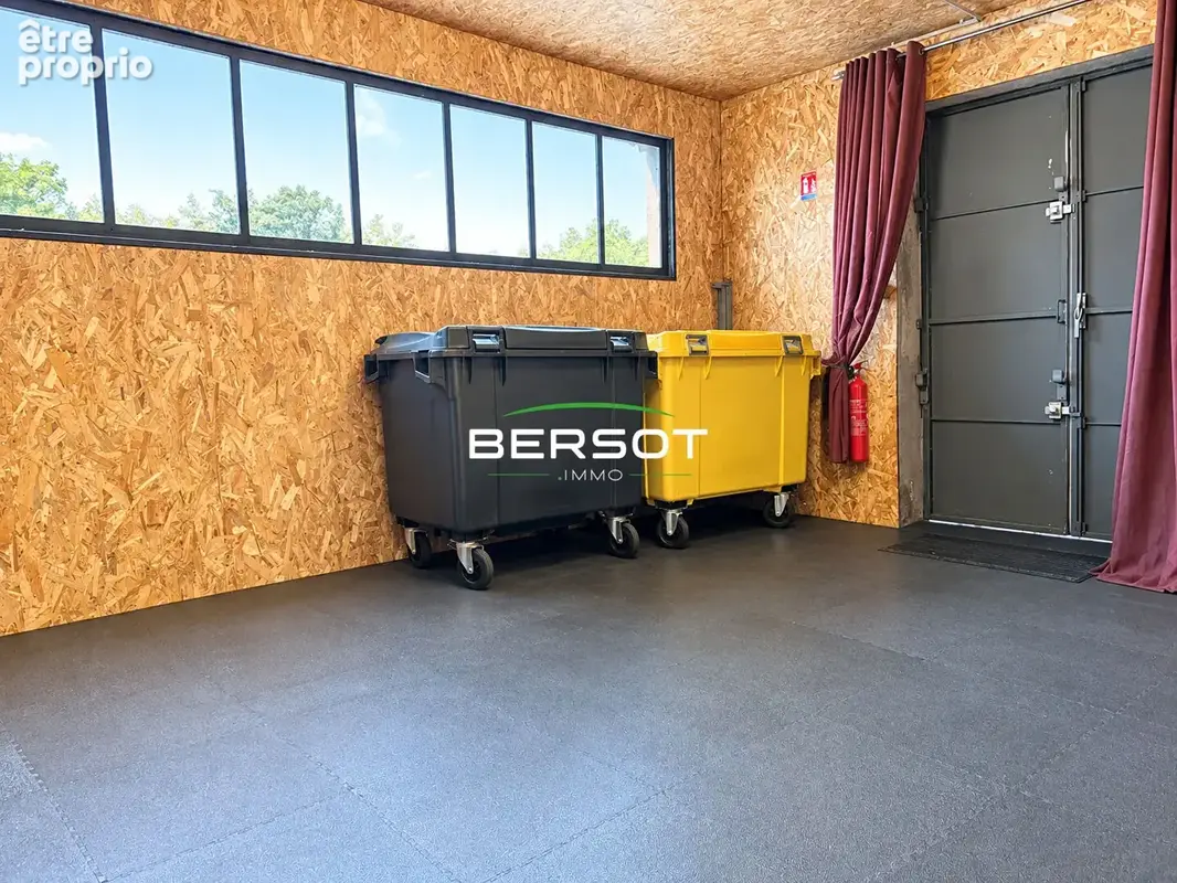 Entrepôt / local industriel  430 m2 - photo 3