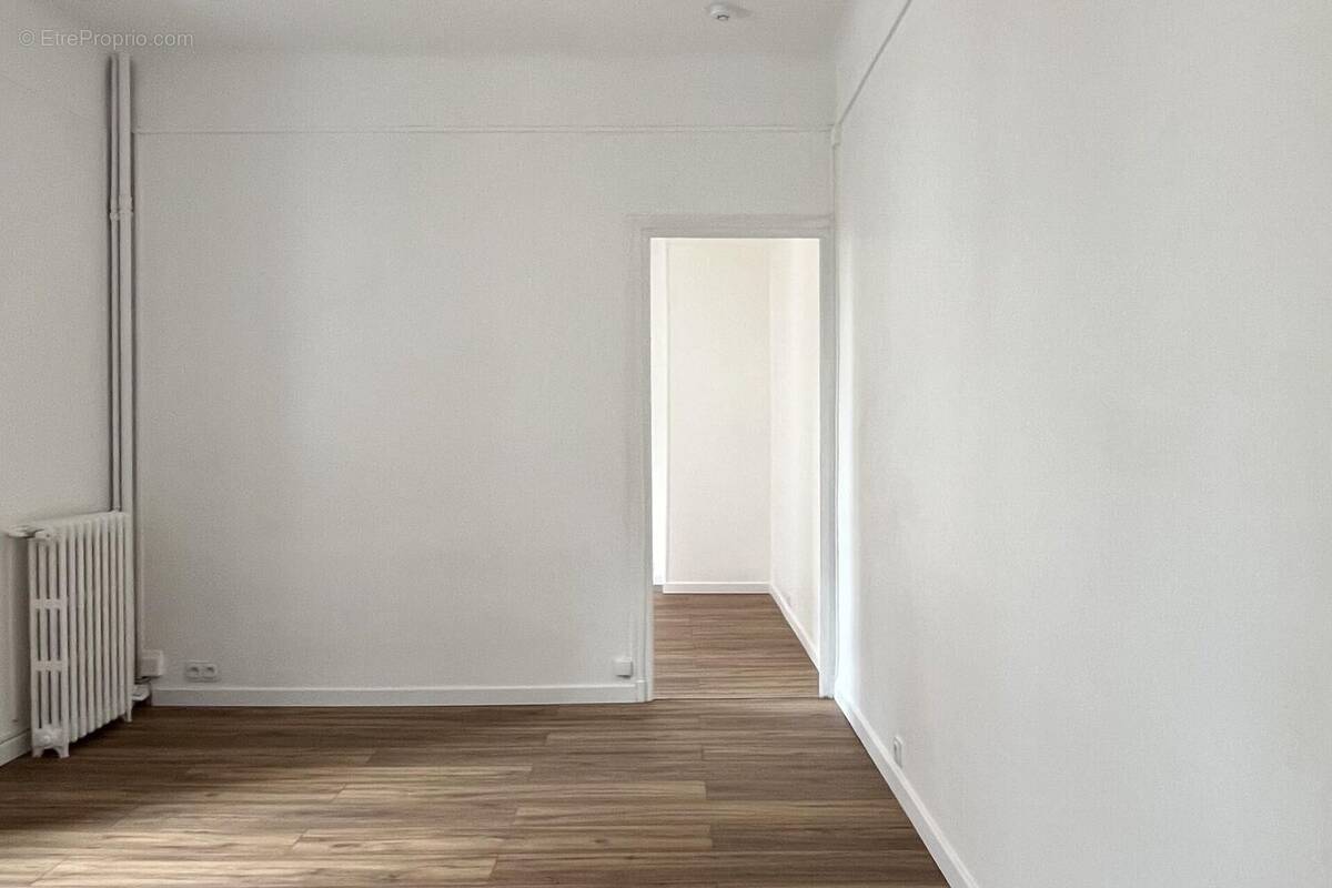 Photo 1 - Appartement à TOULON