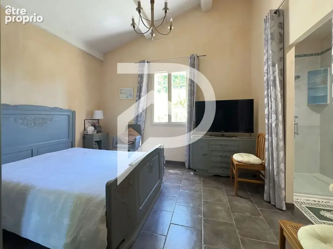 Maison Plain-pied ISSAC - 130 m² - photo 18