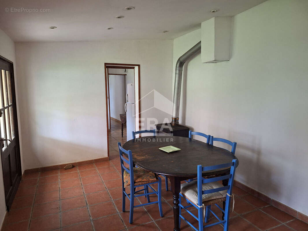 Maison à MONTPON-MENESTEROL