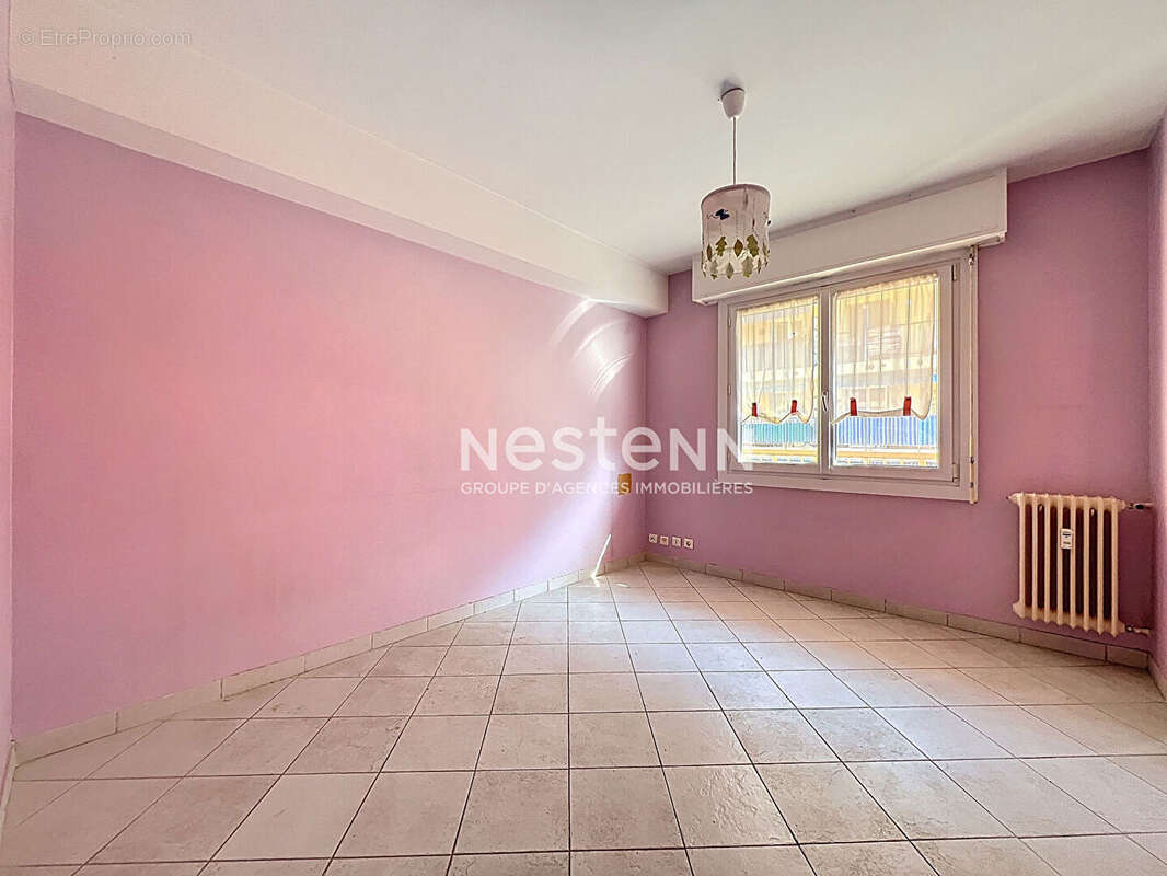 Appartement à VALLAURIS