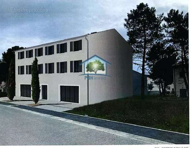 Appartement à LA MOLE