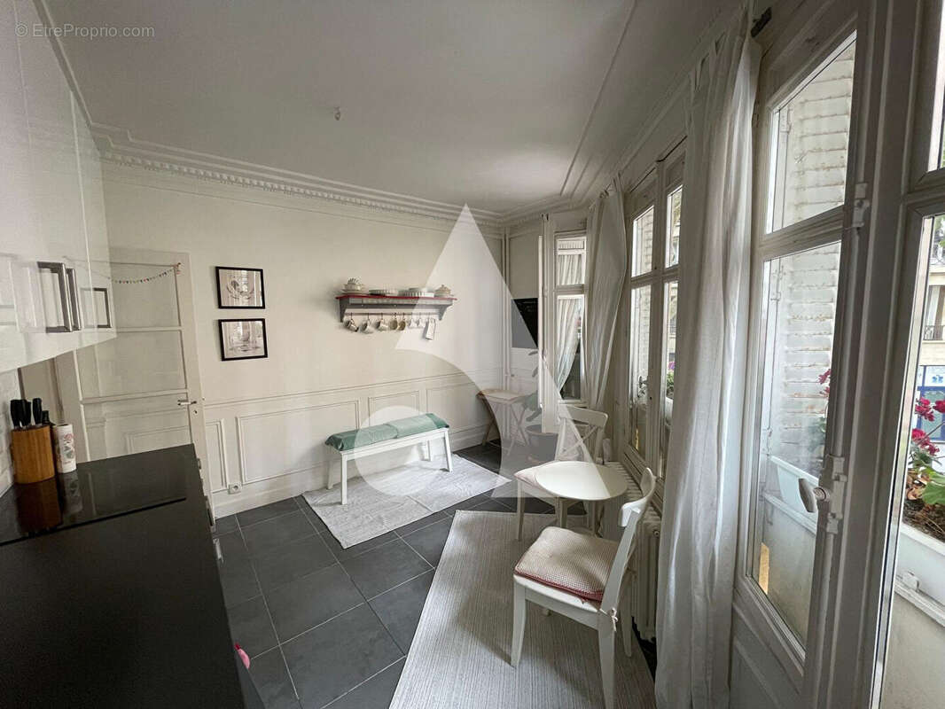 Bel appartement 2 pièces en pleine coeur de la ville - photo 6