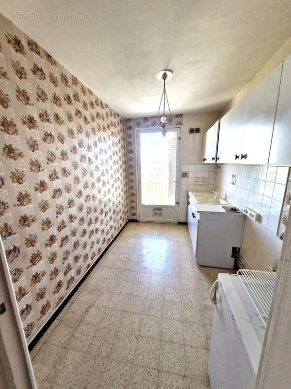 Bron appartement t3 - photo 4