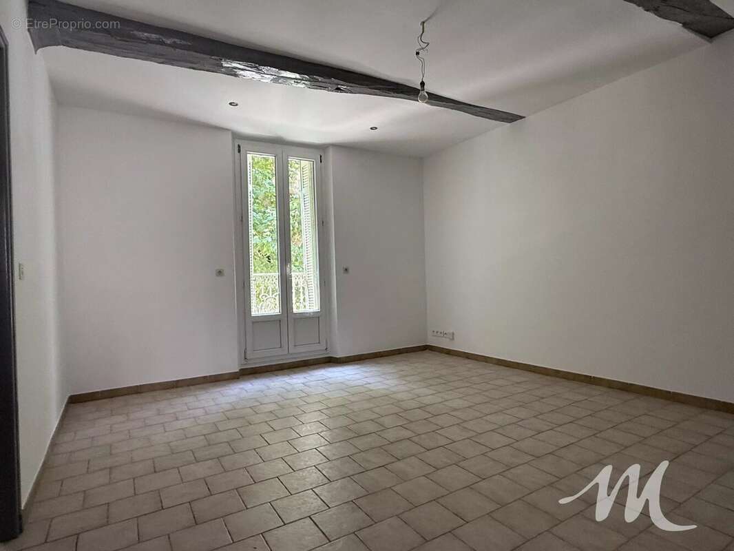 Appartement à BARJOLS