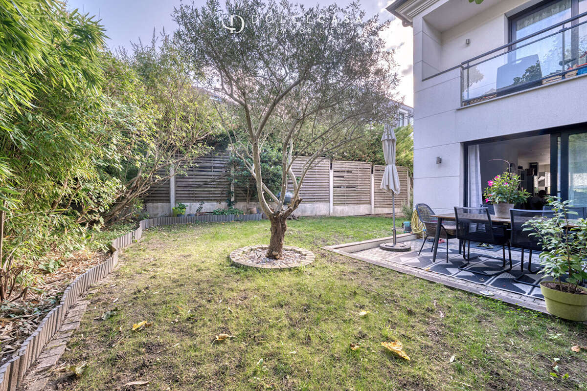 Maison à BRY-SUR-MARNE